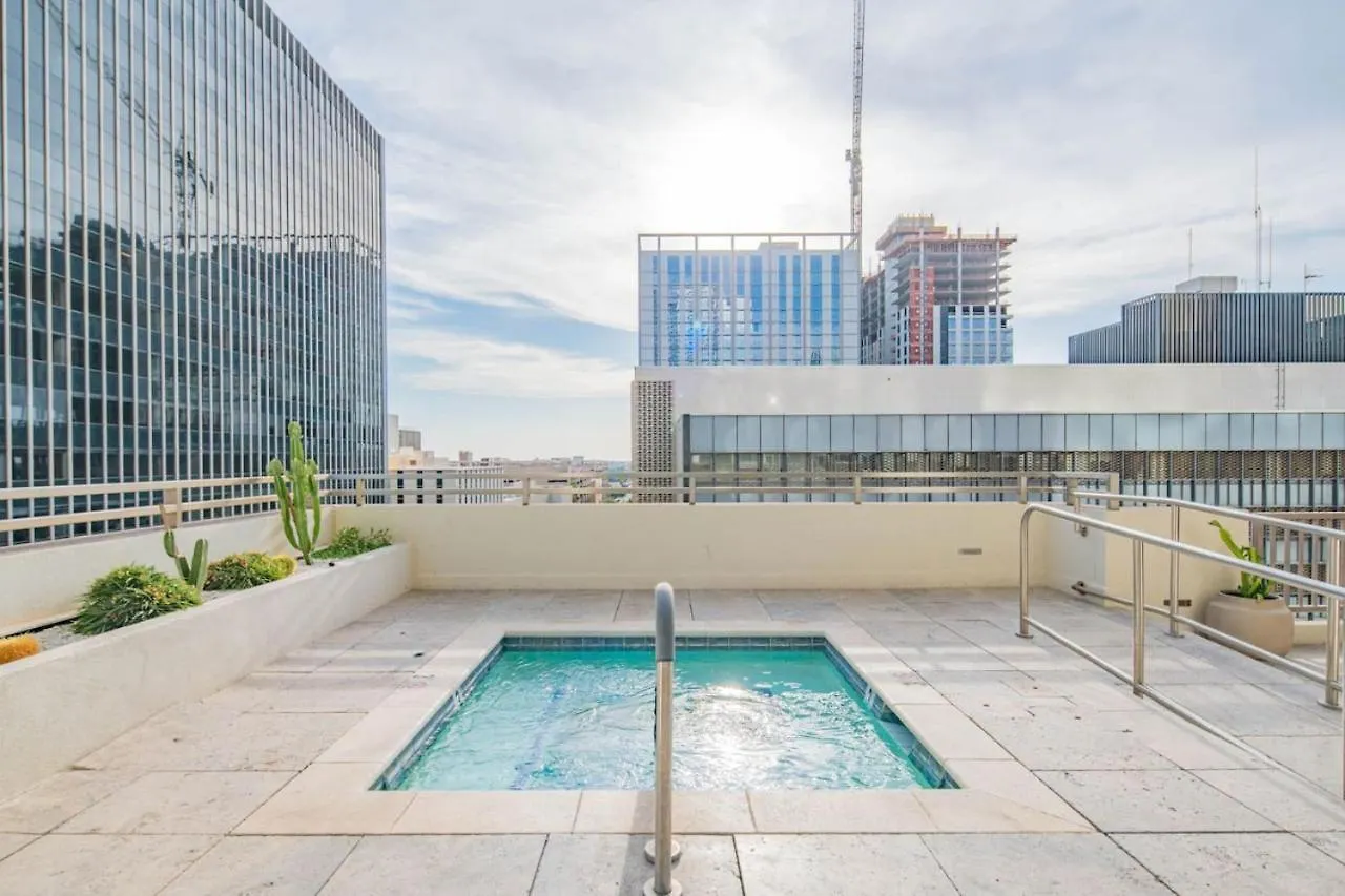 Appartamento Stylish 1Br Highrise Dt, Parking, Pool, Gym, W-D, Golf Phoenix 0*,  Stati Uniti