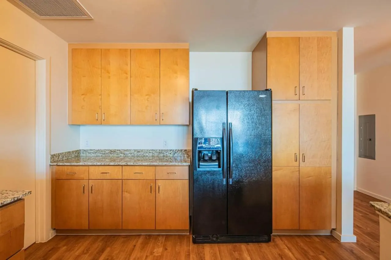 Appartamento Stylish 1Br Highrise Dt, Parking, Pool, Gym, W-D, Golf Phoenix