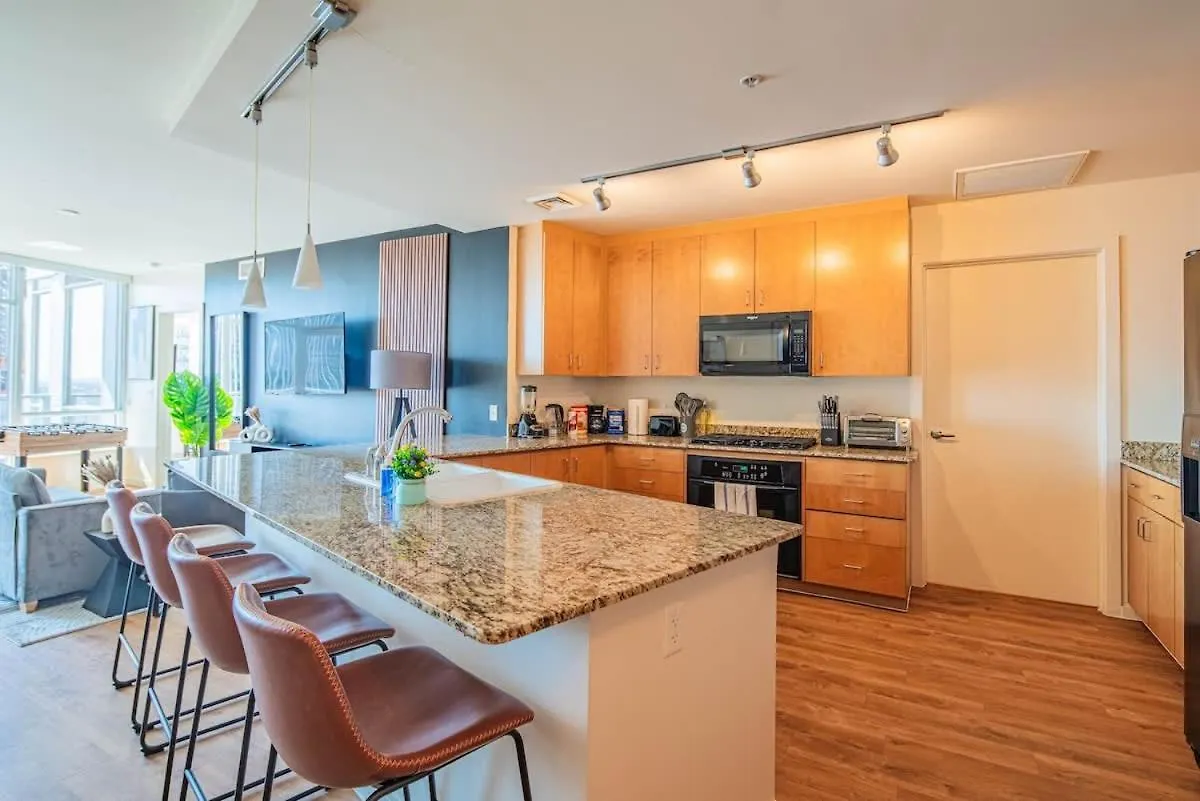 Appartamento Stylish 1Br Highrise Dt, Parking, Pool, Gym, W-D, Golf Phoenix