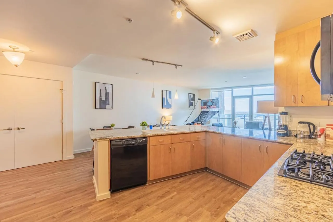 Stylish 1Br Highrise Dt, Parking, Pool, Gym, W-D, Golf Διαμέρισμα Φοίνιξ 0*,  Ηνωμένες Πολιτείες της Αμερικής