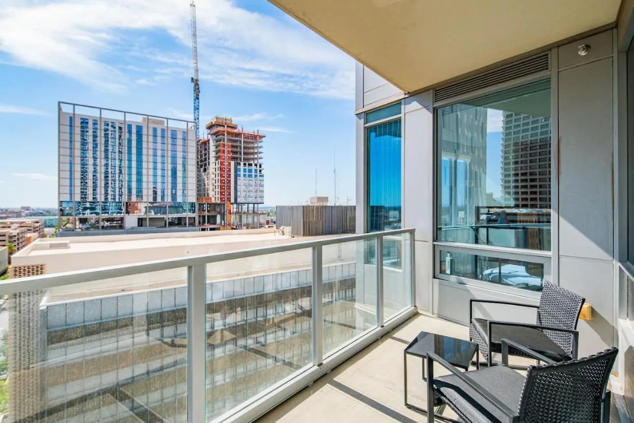 Stylish 1Br Highrise Dt, Parking, Pool, Gym, W-D, Golf Διαμέρισμα Φοίνιξ Ηνωμένες Πολιτείες της Αμερικής